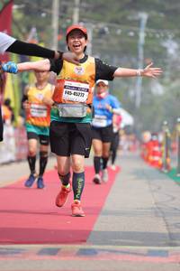 BIB: 000, 45272
                            <button type="button" onclick="openModal(8228632)" class="btn btn-primary btn-sm float-right btn-popup" data-toggle="modal" data-target=".modal-high-quality">
                        <i class="fas fa-shopping-cart"></i> Add to Cart
                    </button>
                                            <button type="button" onclick="isThisMe(8228632, true)" class="btn btn-success btn-sm float-right btn-popup btn-isme hidden" data-toggle="tooltip" data-placement="bottom" title="นี่คือรูปของคุณใช่ไหม คลิกที่นี่เพื่อเอาเข้าอัลบั้ม">
                        <i class="fas fa-plus"></i> Add to album
                    </button>
                    <button type="button" onclick="isThisMe(8228632, false)" class="btn btn-warning btn-sm float-right btn-popup btn-isnotme hidden">
                        <i class="fas fa-ban"></i> Remove from album
                    </button>